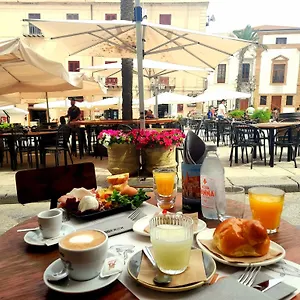 Benvenuti Al Sud , Cefalù Italie